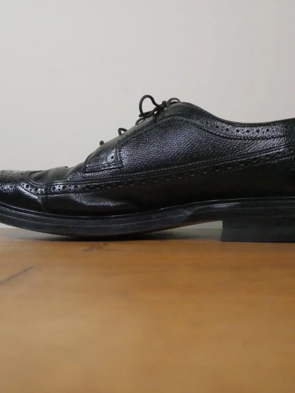 Stuart McGuire Black Wingtip Oxford Dress Shoes Mens Sz 13 Real Leather Vtg USA